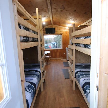 Pleasant Valley Alaskan Adventure Dry Cabins מראה חיצוני תמונה