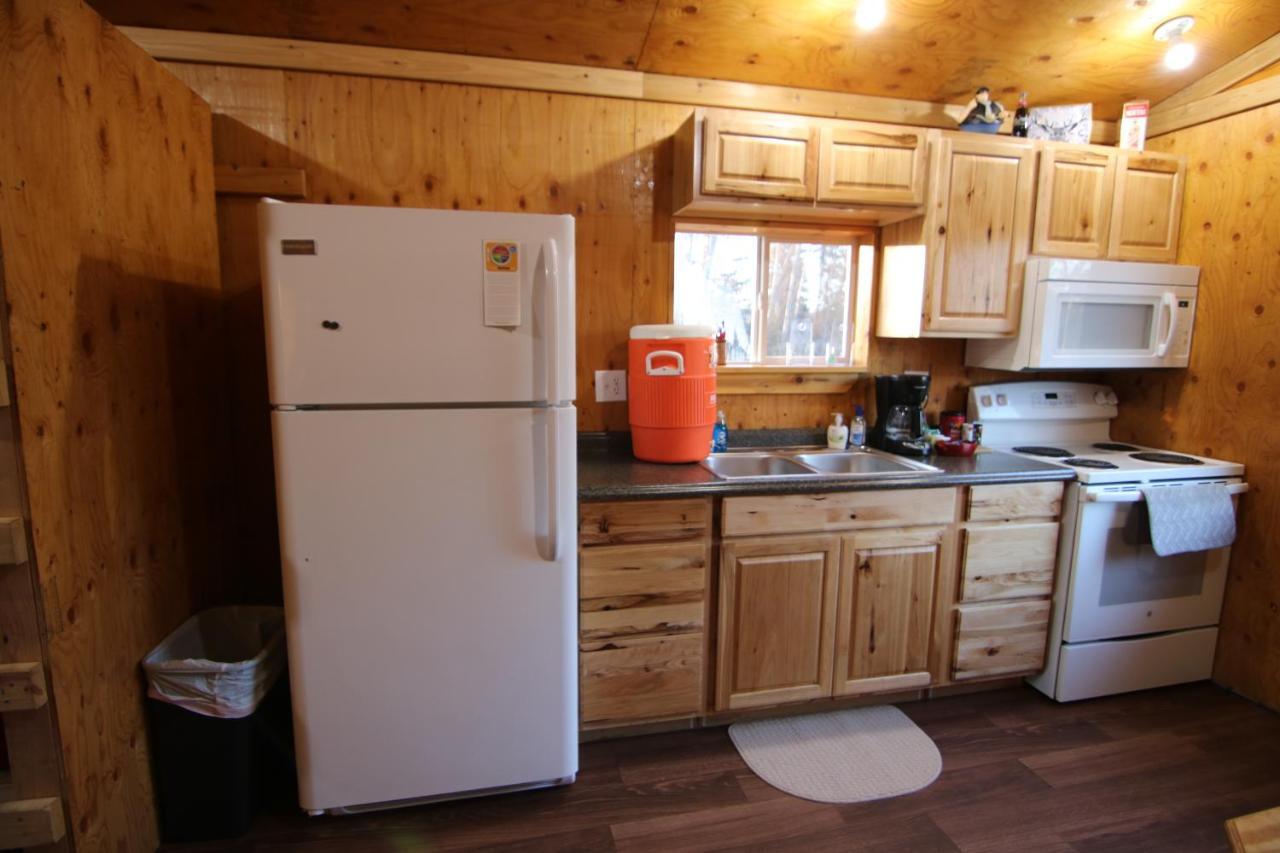 Pleasant Valley Alaskan Adventure Dry Cabins מראה חיצוני תמונה